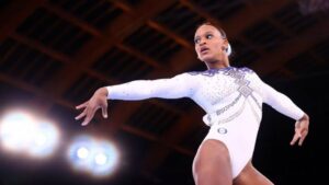 Rebeca Andrade, medalhista de ouro e prata na ginástica artística.